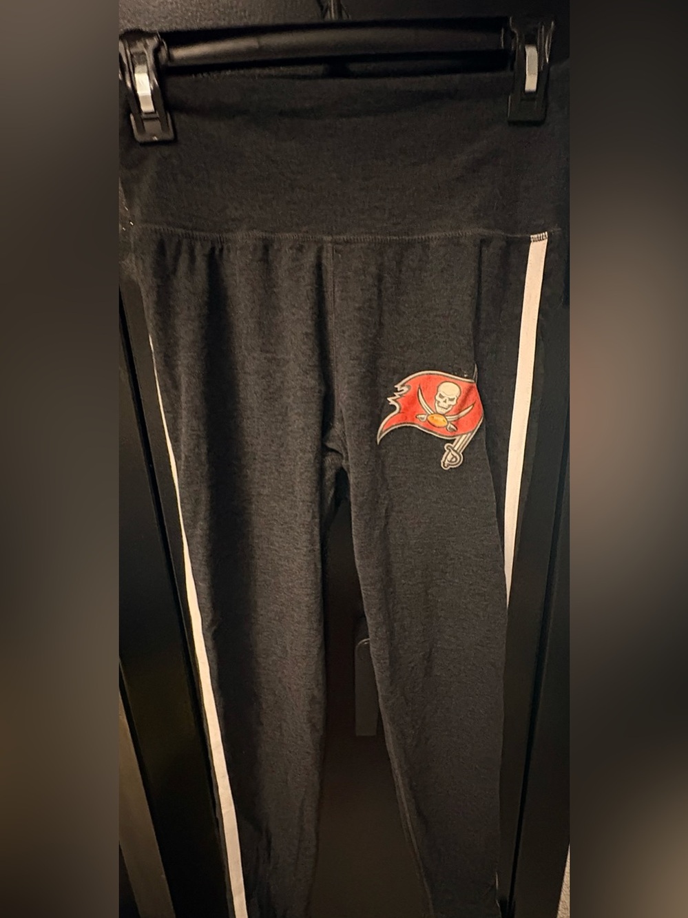 Women’s athletic leggings